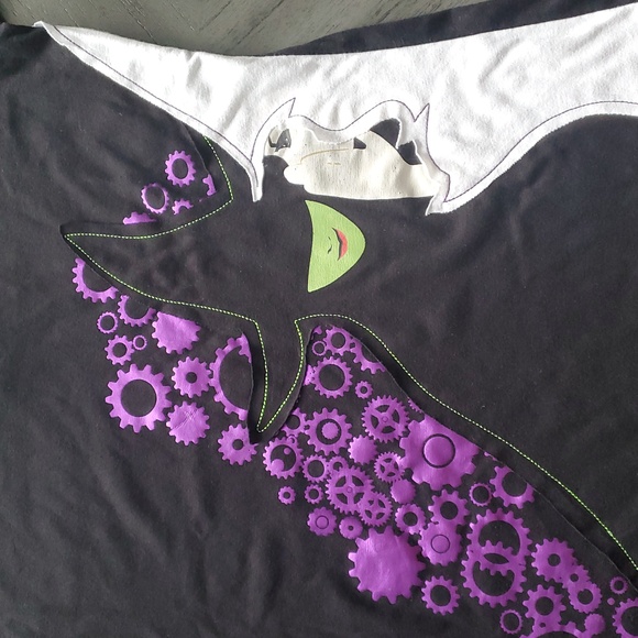 Wicked V Neck Tee Shirt - Picture 9 of 14